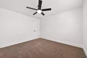 2730 Blue Glen Ln, Houston, TX 77073 - Photo 46