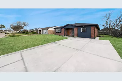 4114 Fairgreen Lane, Houston, TX 77047 - Photo 8