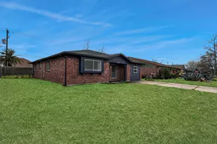 4114 Fairgreen Ln, Houston, TX 77047 - Photo 10