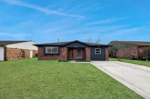 4114 Fairgreen Ln, Houston, TX 77047 - Photo 6