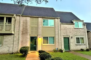 2130 Greenbriar Colony Dr, Houston, TX 77032 - Photo 2