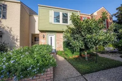 7447 Brompton Street #7447, Houston, TX 77025 - Photo 2