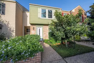 7447 Brompton St, Houston, TX 77025 - Photo 2