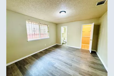 2523 Woodbough Drive, Houston, TX 77038 - Photo 10
