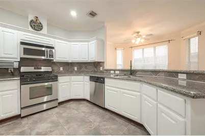 5530 Kansas Street, Houston, TX 77007 - Photo 16