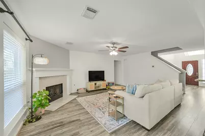 38 Tallow Hill Place, The Woodlands, TX 77382 - Photo 8