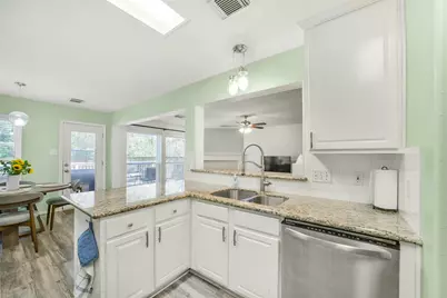 38 Tallow Hill Place, The Woodlands, TX 77382 - Photo 14