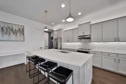 8710 Strongoak Lane, Houston, TX 77055 - Photo 10