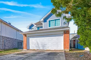 8926 Westbrae Gardens Ct, Houston, TX 77031 - Photo 2