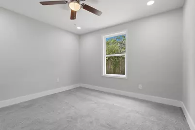 5718 Cherry, Houston, TX 77026 - Photo 20
