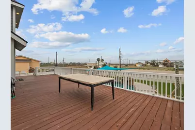319 Francis Cove, Surfside Beach, TX 77541 - Photo 34