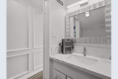 319 Francis Cove, Surfside Beach, TX 77541 - Photo 24