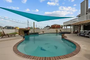 319 Francis Cove, Surfside Beach, TX 77541 - Photo 18
