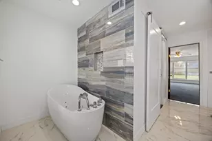 15702 Mesa Verde Dr, Houston, TX 77059 - Photo 30