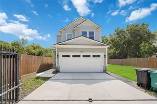 4738 Sunbeam St, Houston, TX 77033 - Photo 2