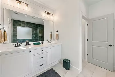 4738 Sunbeam Street, Houston, TX 77033 - Photo 22