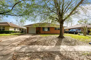 2423 Metz St, Houston, TX 77034 - Photo 1