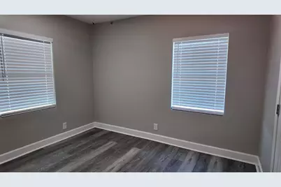 917 Temple Drive, Hitchcock, TX 77563 - Photo 18