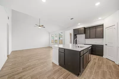 5335 Murillo Drive, Manvel, TX 77578 - Photo 8