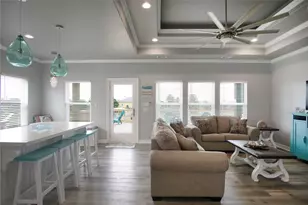 886 Sandollar, Crystal Beach, TX 77650 - Photo 14