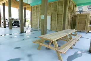 886 Sandollar, Crystal Beach, TX 77650 - Photo 4