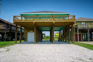 886 Sandollar, Crystal Beach, TX 77650 - Photo 24