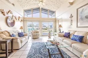 189 Driftwood Dr, City by the Sea, TX 78336 - Photo 4