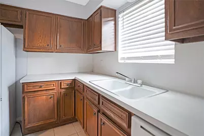 7500 West Loop S, Bellaire, TX 77401 - Photo 8