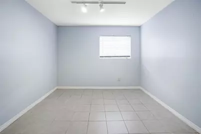7500 West Loop S, Bellaire, TX 77401 - Photo 12
