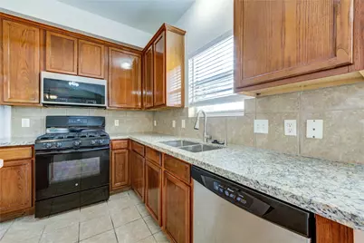 1723 Manor Drive, Baytown, TX 77521 - Photo 14