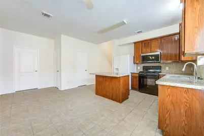 1723 Manor Drive, Baytown, TX 77521 - Photo 16
