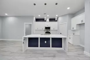 416 S 1st St, La Porte, TX 77571 - Photo 12