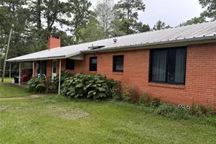 5152 Richardson Rd E, Livingston, TX 77351 - Photo 2