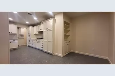 1902 Amy Drive, Baytown, TX 77520 - Photo 22