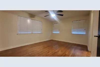 1902 Amy Drive, Baytown, TX 77520 - Photo 10