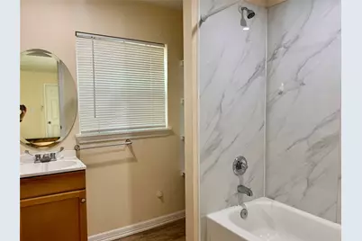 711 Hahlo Street #Studio, Houston, TX 77020 - Photo 8