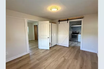 1126 1/2 Ryon Street #C, Houston, TX 77009 - Photo 4