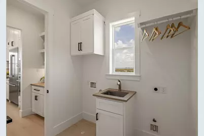 1611 Brown Pelican Bend, Galveston, TX 77554 - Photo 24