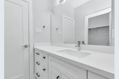 3310 Pease Street #B, Houston, TX 77003 - Photo 10