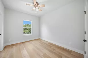 10610 Ashville Dr, Houston, TX 77051 - Photo 18