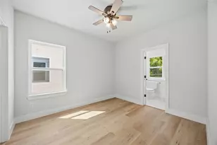 10610 Ashville Dr, Houston, TX 77051 - Photo 16