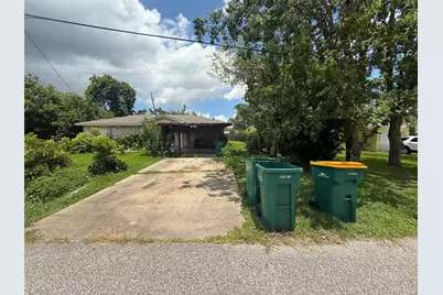 1019 Roosevelt Street, La Marque, TX 77568 - Photo 2
