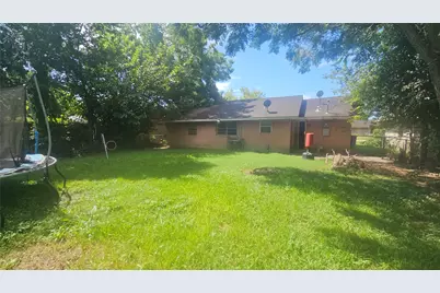 2826 Monticello Drive, Houston, TX 77045 - Photo 18