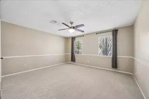 16418 Clearcrest Dr, Houston, TX 77059 - Photo 28