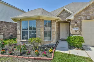 13307 Cassini Dr, Houston, TX 77044 - Photo 2