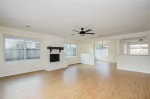 10606 Mills Flat St, Houston, TX 77070 - Photo 2