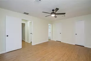 10606 Mills Flat St, Houston, TX 77070 - Photo 8
