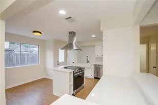 10606 Mills Flat St, Houston, TX 77070 - Photo 4