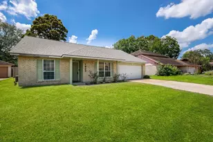 7423 Towerview Ln, Houston, TX 77489 - Photo 1