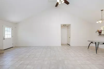 7423 Towerview Lane, Houston, TX 77489 - Photo 6